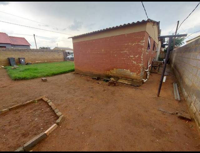 1 BEDROOM HOUSE FOR SALE IN BRAM FISCHERVILLE